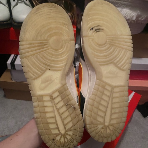 Nike Halloween dunks (glow in the dark) - Picture 5 of 5